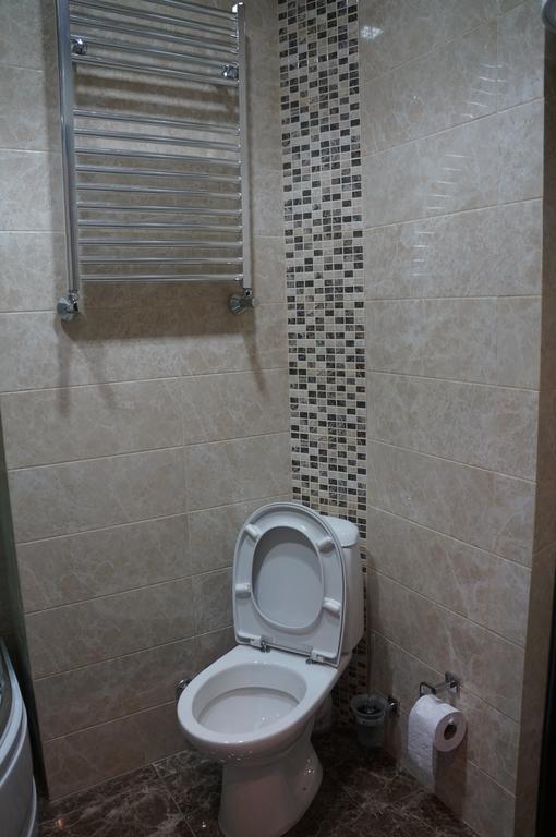 Apartment With Summer Terrace Batumi Room photo